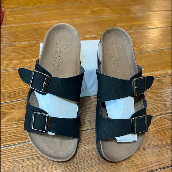 Skechers luxe foam Birkenstock style sandals - Picture 3 of 8